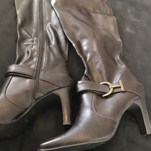 NEVER WORN! Brown Pleather Knee Boots
